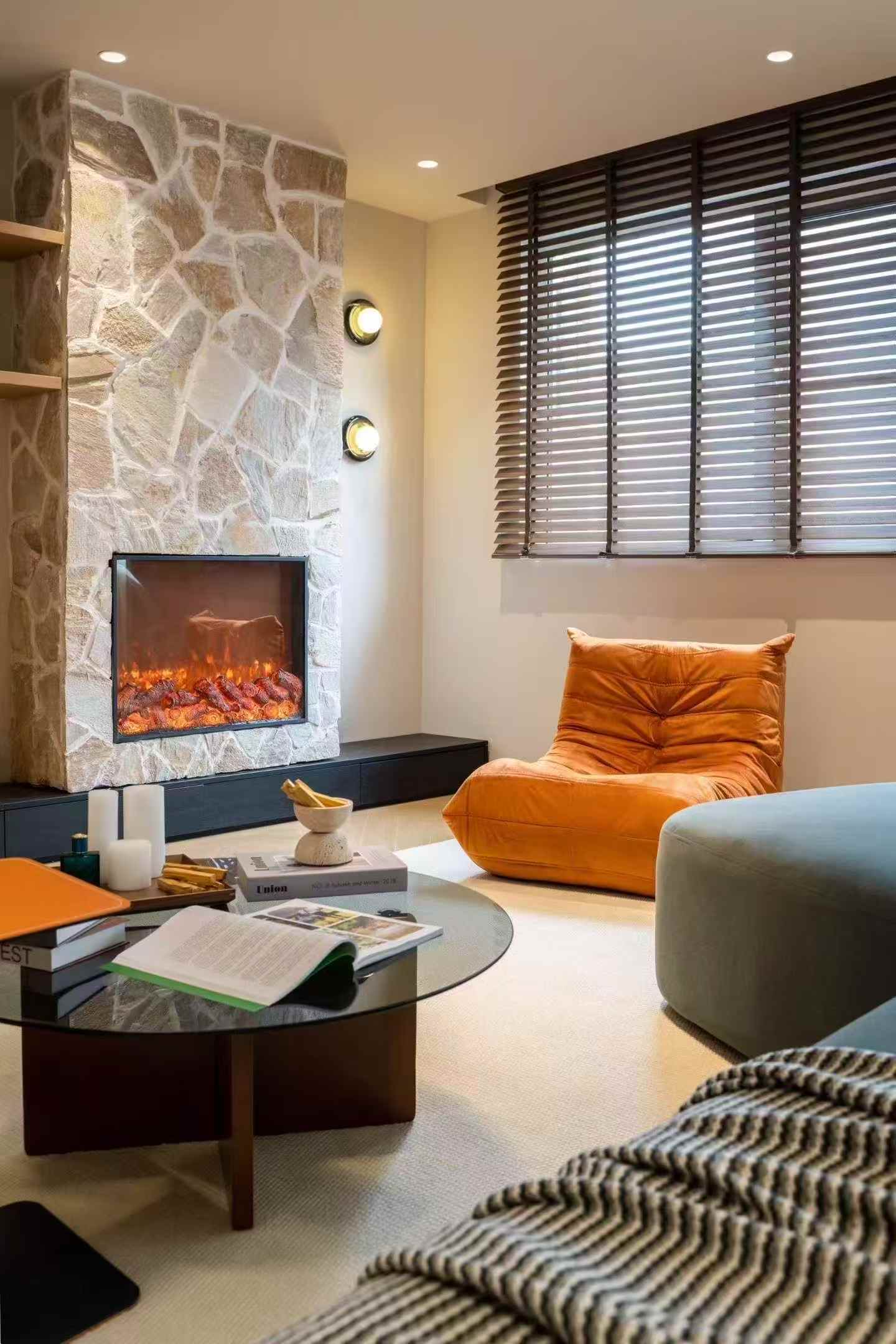 长宁区 兆丰大厦 2BR Shanghai Rental | ExpatHome