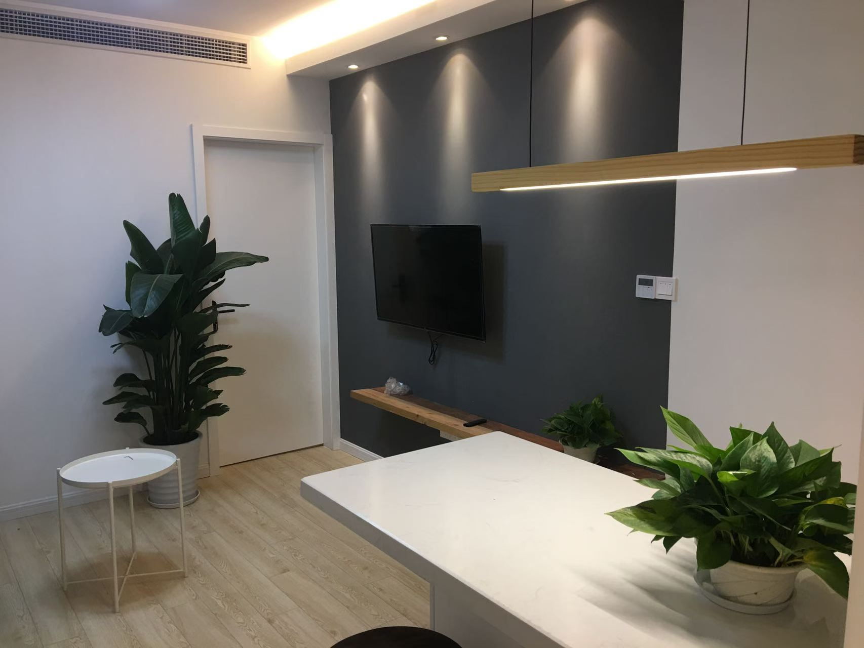 徐汇区 日晖二村 1BR Shanghai Rental | ExpatHome