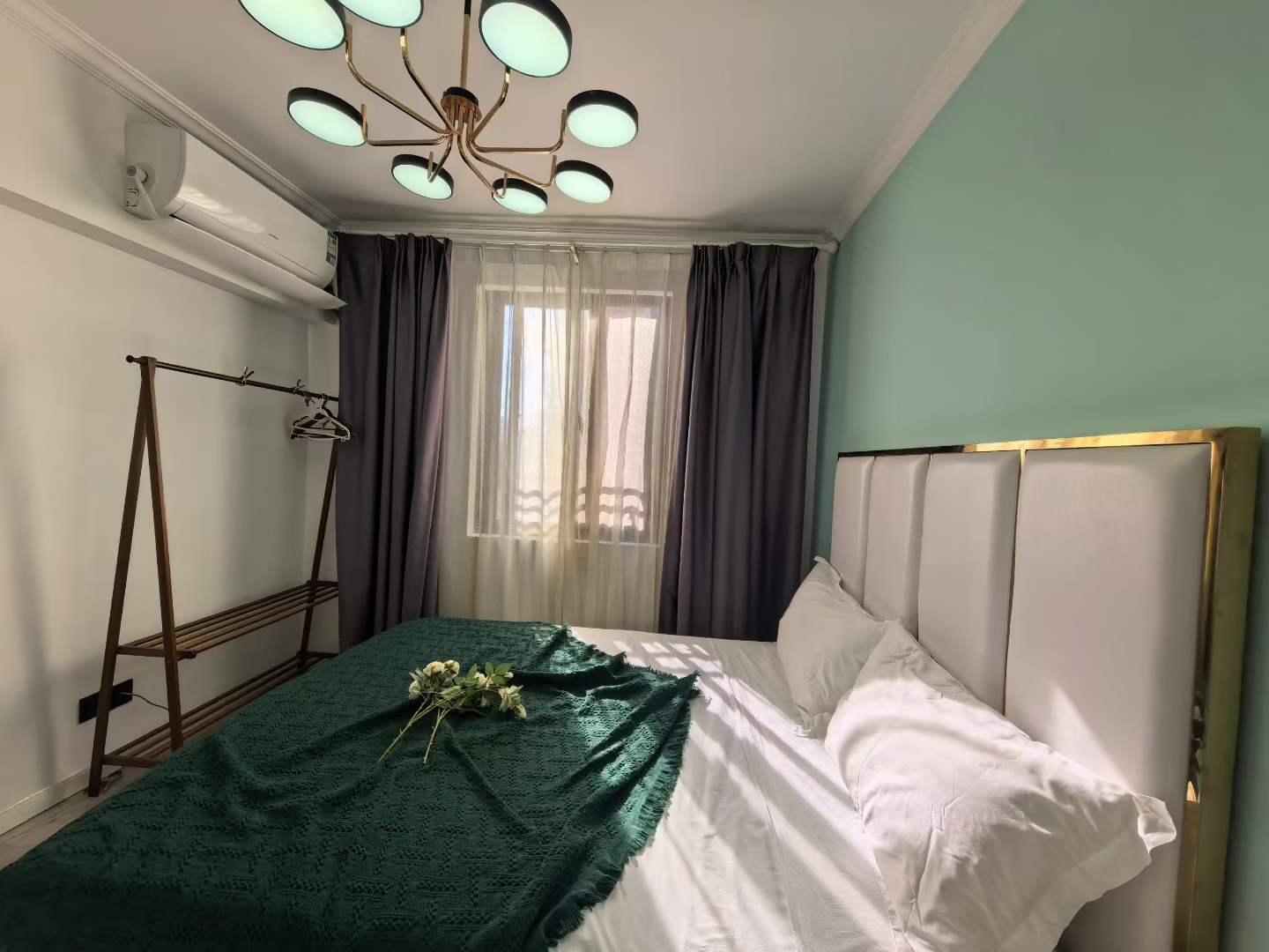 普陀区 澳门大厦 1BR Shanghai Rental | ExpatHome