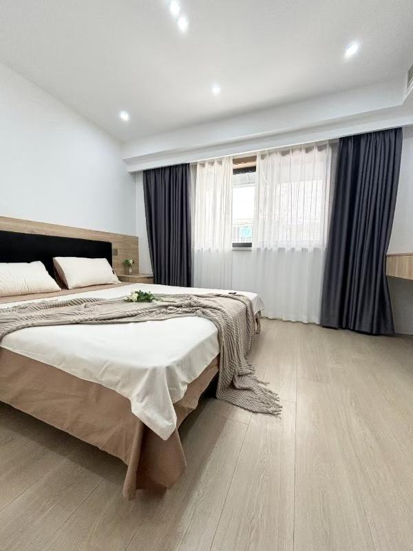 静安区 武定路600弄 1BR Shanghai Rental | ExpatHome
