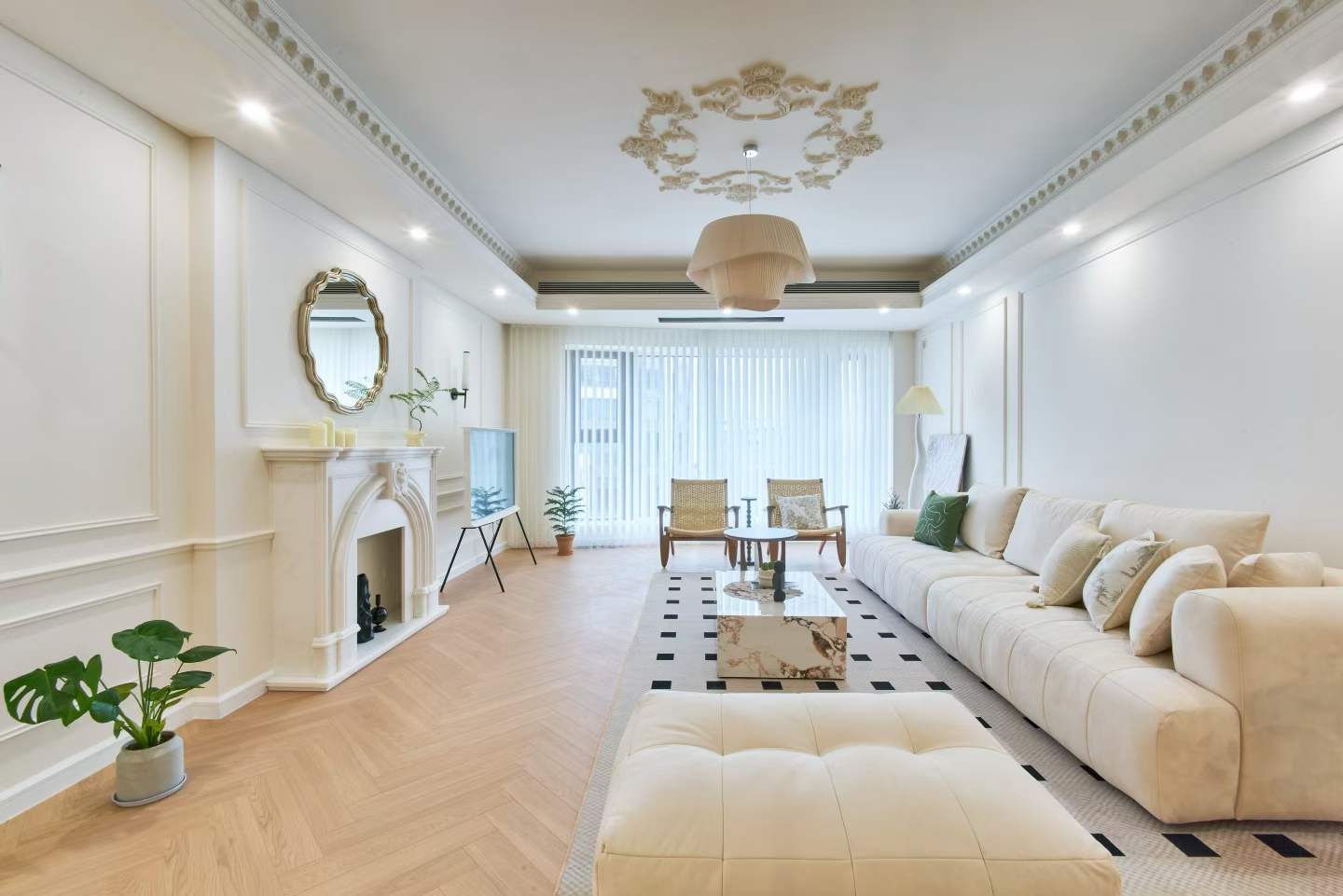 黄浦区 年次新住宅小区 3BR Shanghai Rental | ExpatHome
