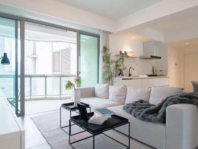 静安区 静安四季苑 3BR Shanghai Rental | ExpatHome