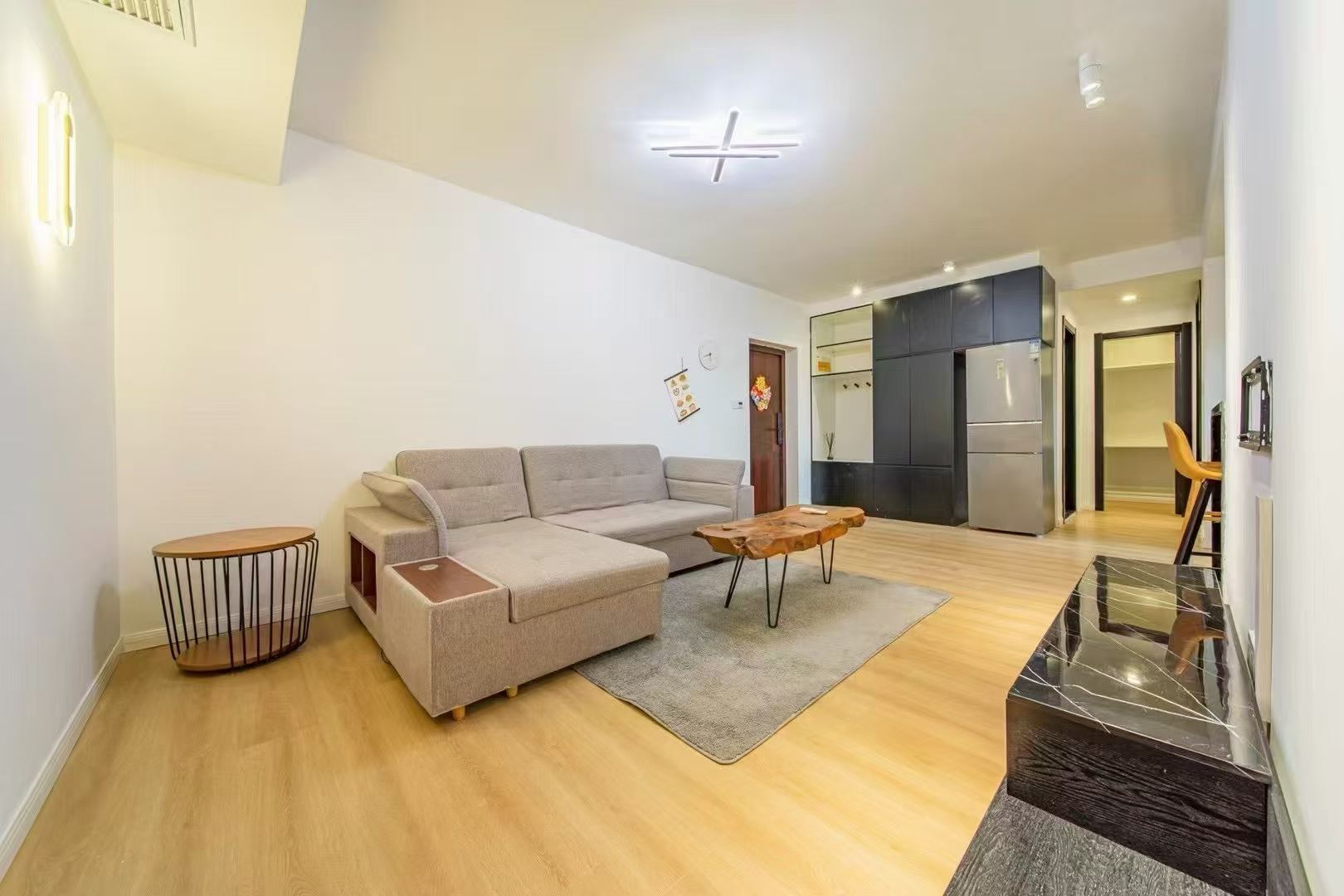 静安区 静安城 2BR Shanghai Rental | ExpatHome