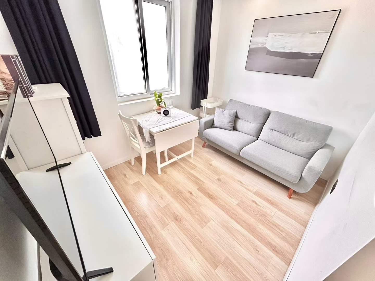 徐汇区 康平路207弄 1BR Shanghai Rental | ExpatHome