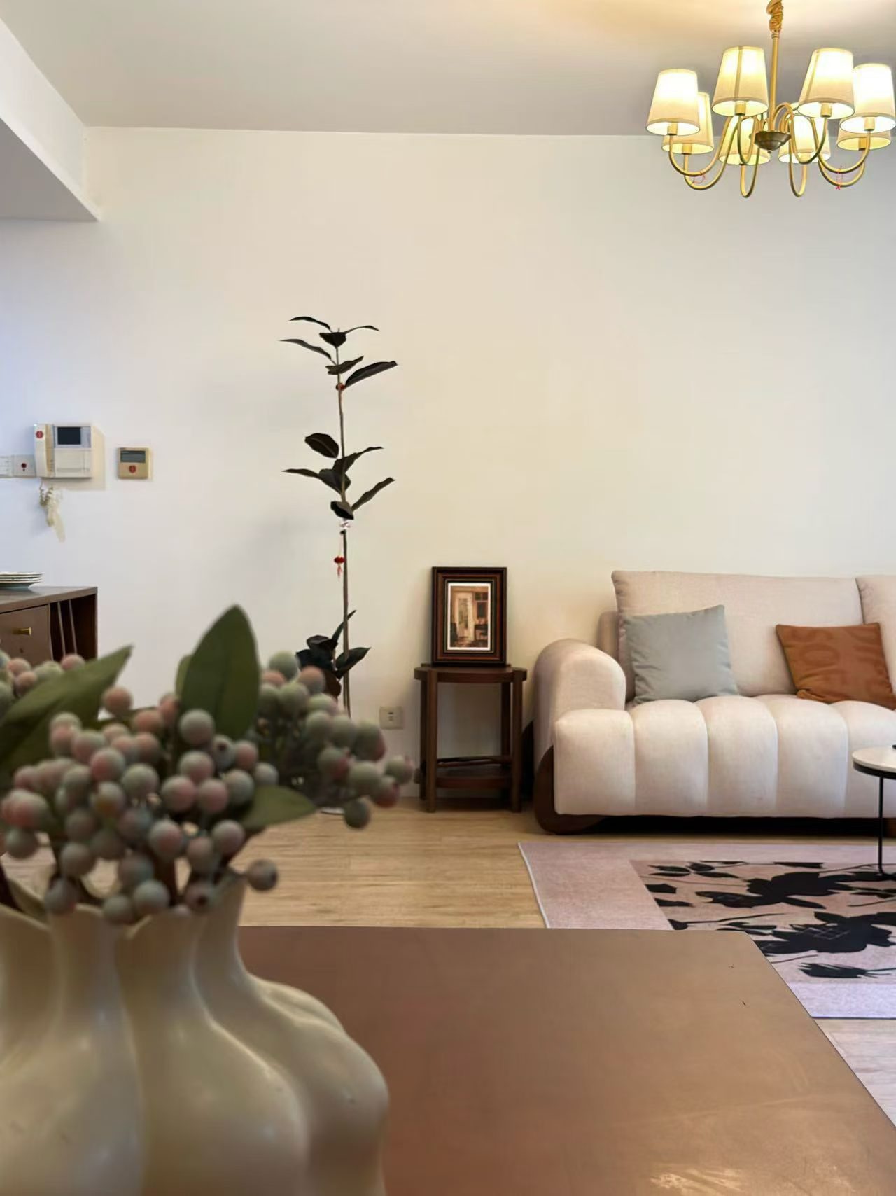长宁区 金色贝拉维 2BR Shanghai Rental | ExpatHome