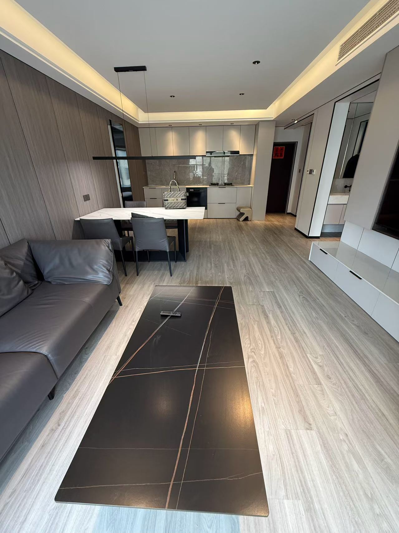 静安区 静安康寓 2BR Shanghai Rental | ExpatHome