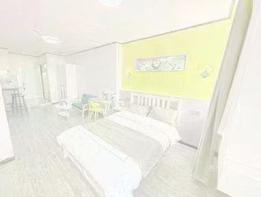 Shanghai 上豪大厦 1BR Shanghai Rental | ExpatHome