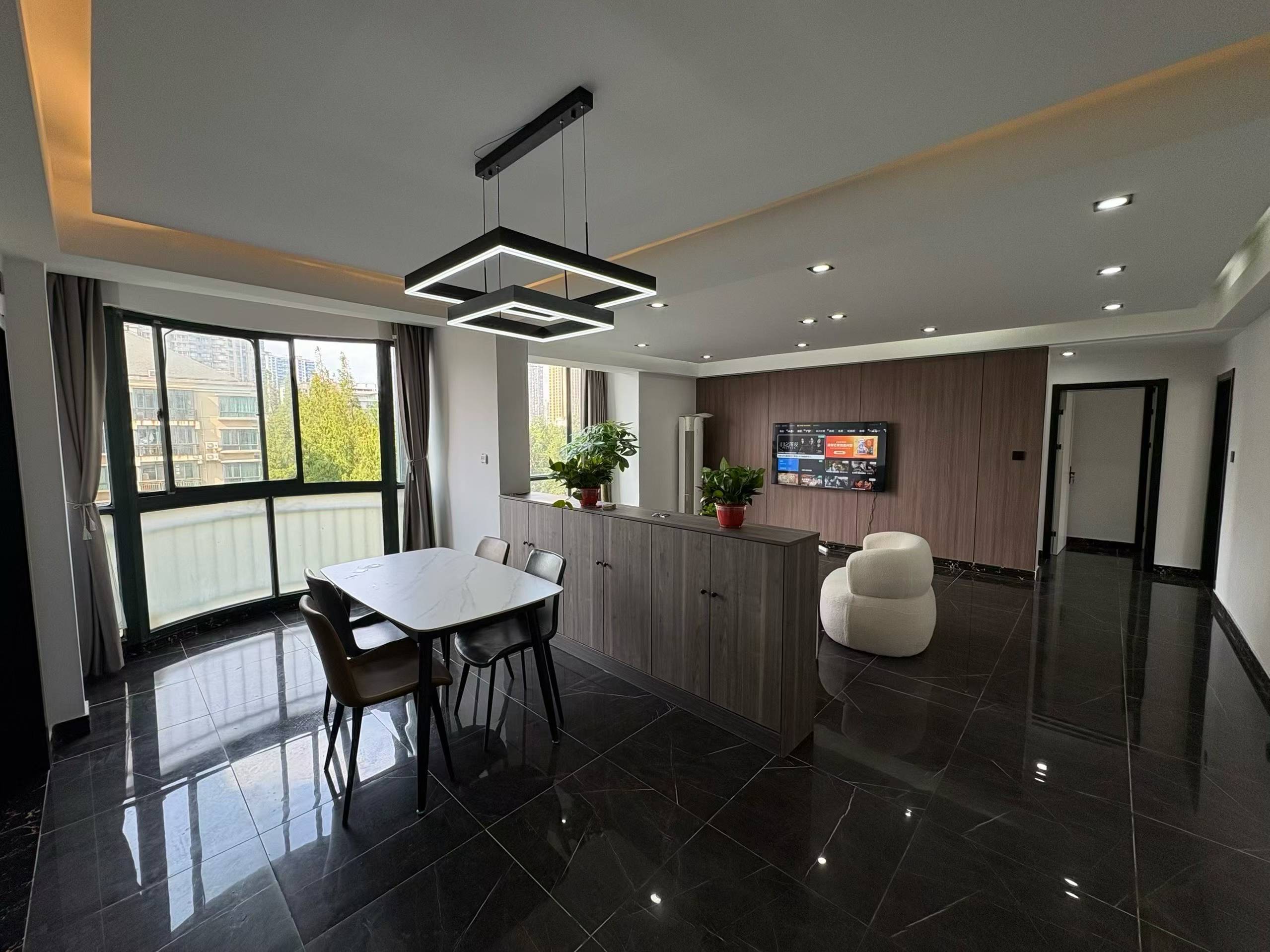 青浦区 蓬莱家园 3BR Shanghai Rental | ExpatHome