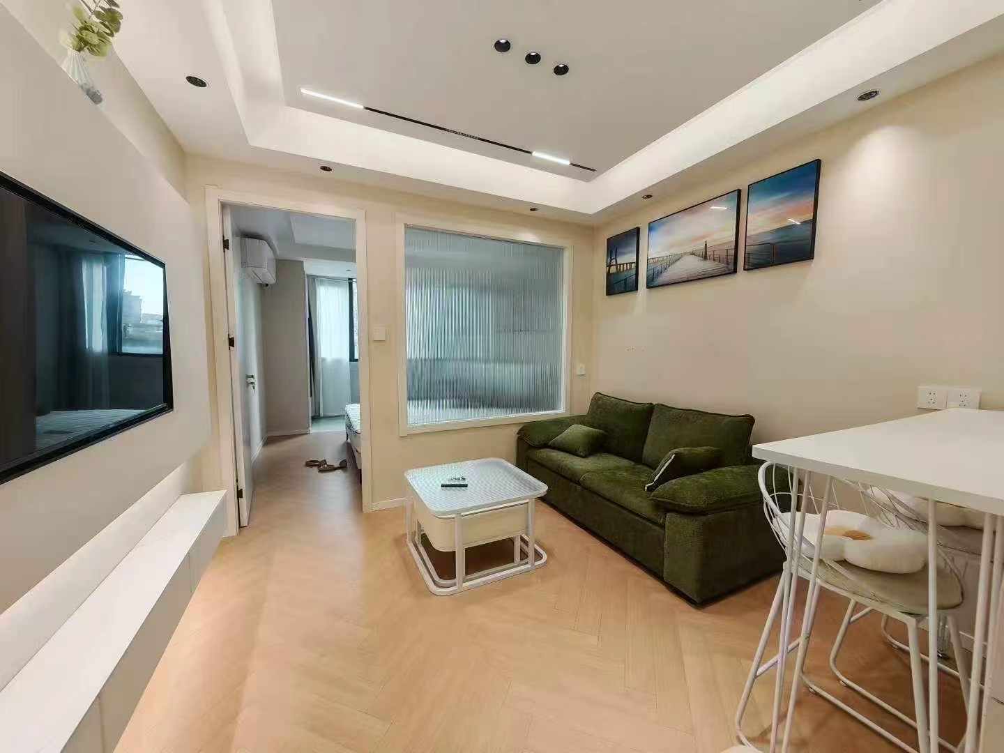 长宁区 中东小区 1BR Shanghai Rental | ExpatHome