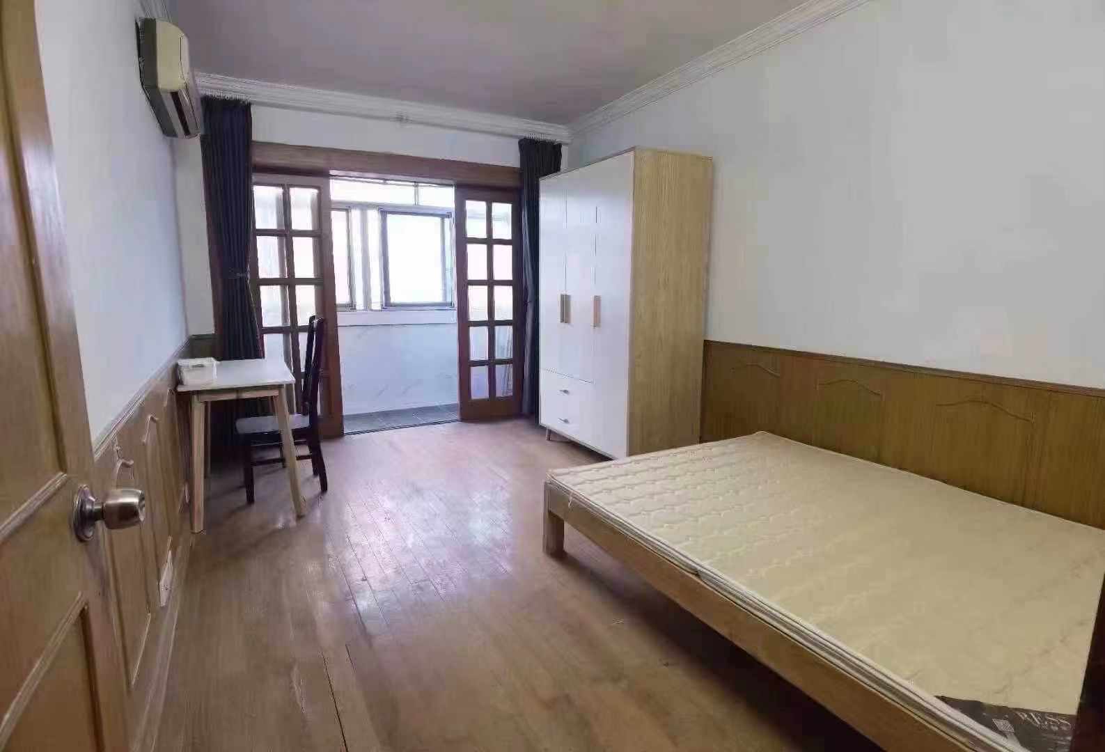 长宁区 虹一小区 2BR Shanghai Rental | ExpatHome