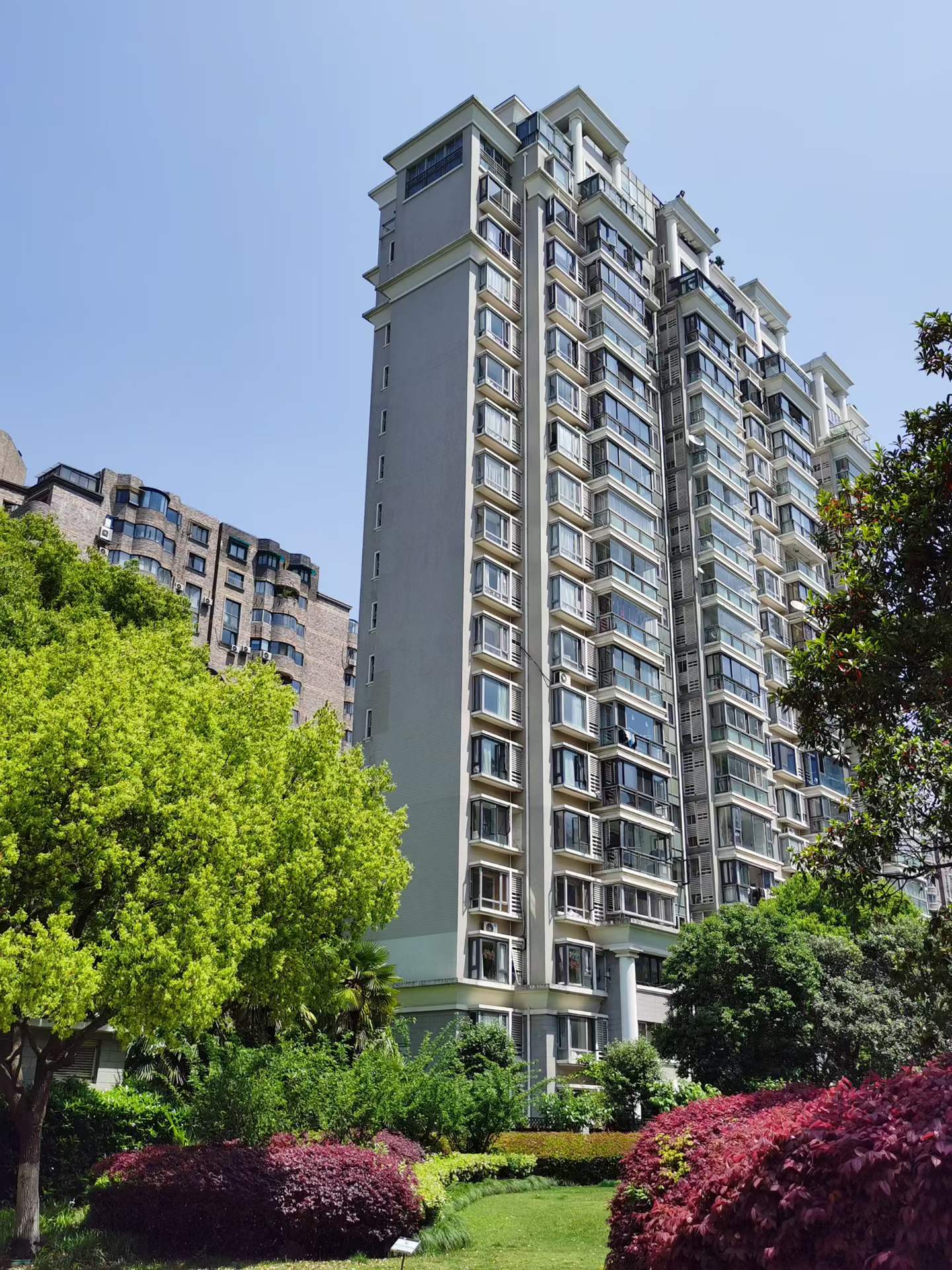 长宁区 四季晶园 2BR Shanghai Rental | ExpatHome