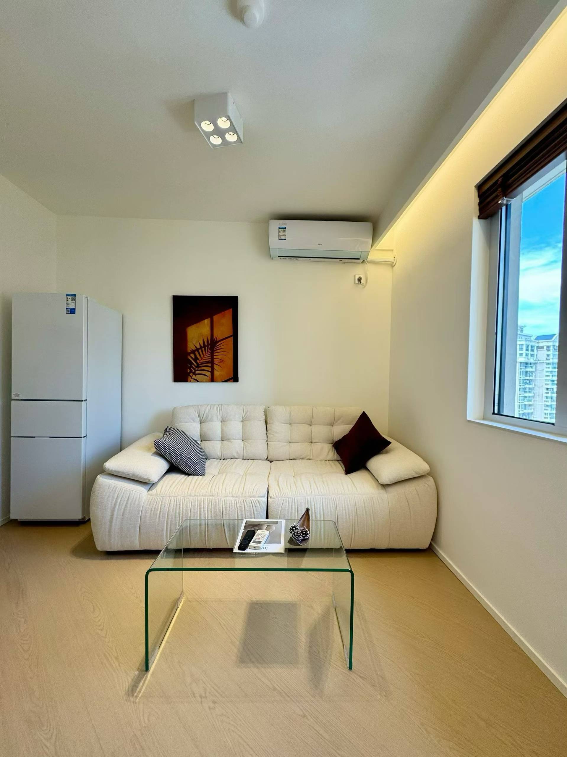 静安区 绿地海悦酒店公寓 1BR Shanghai Rental | ExpatHome