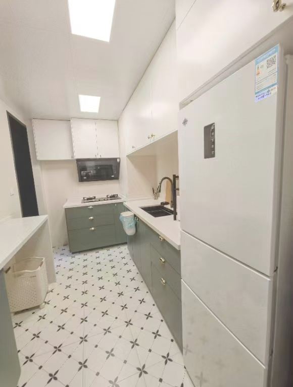 长宁区 华敏世纪广场 3BR Shanghai Rental | ExpatHome