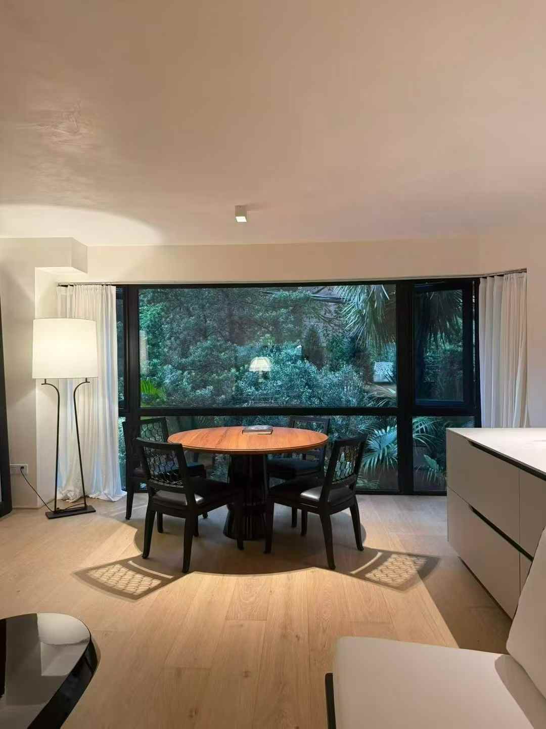 长宁区 丹枫苑 3BR Shanghai Rental | ExpatHome