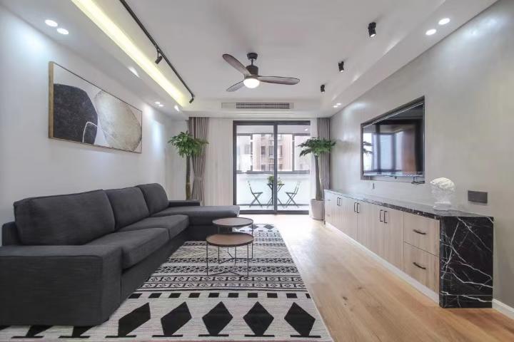 黄浦区 永业公寓 3BR Shanghai Rental | ExpatHome