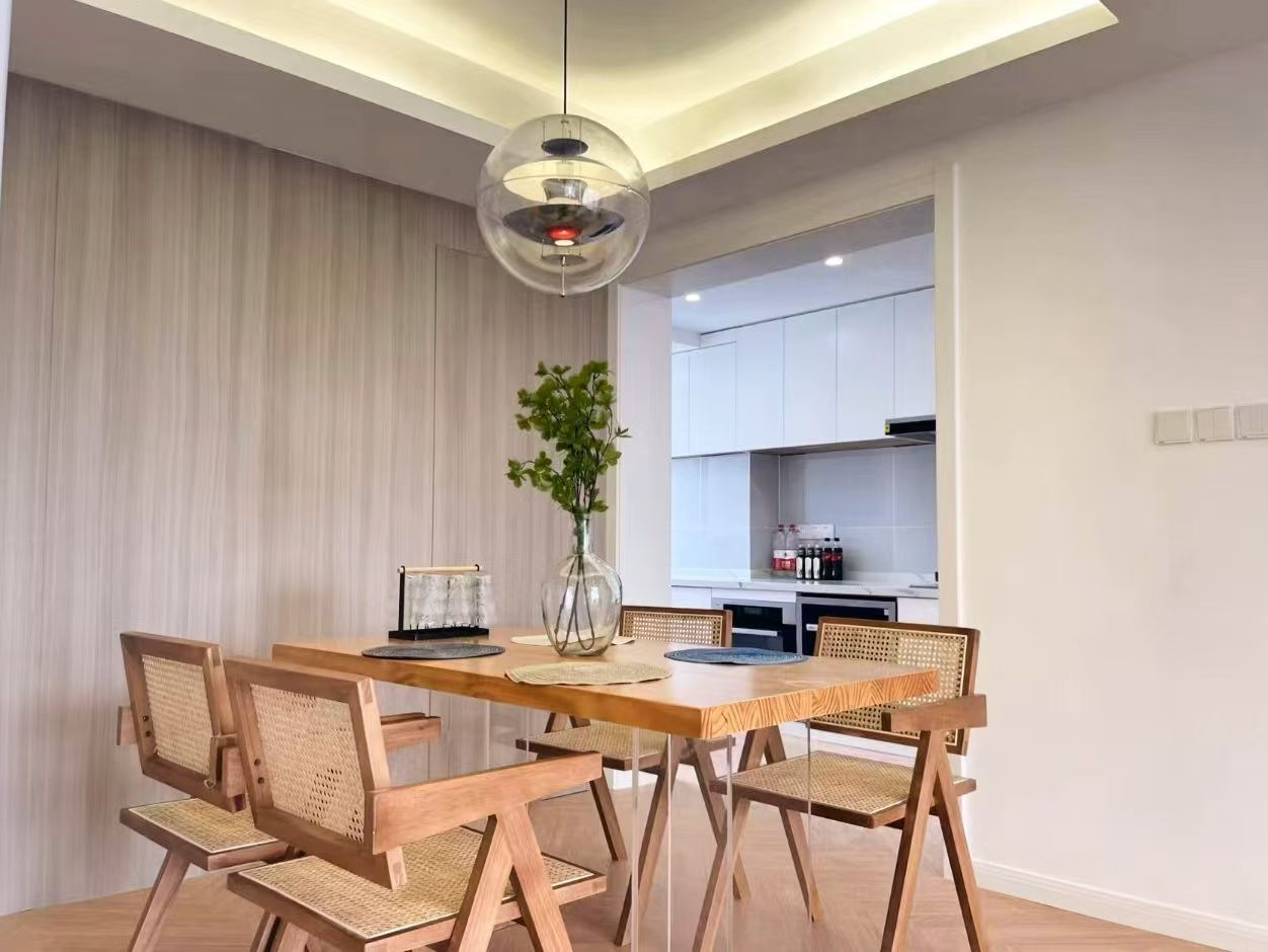 静安区 万航渡路858弄 3BR Shanghai Rental | ExpatHome