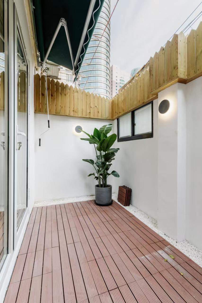 长宁区 东诸安浜路67号 1BR Shanghai Rental | ExpatHome