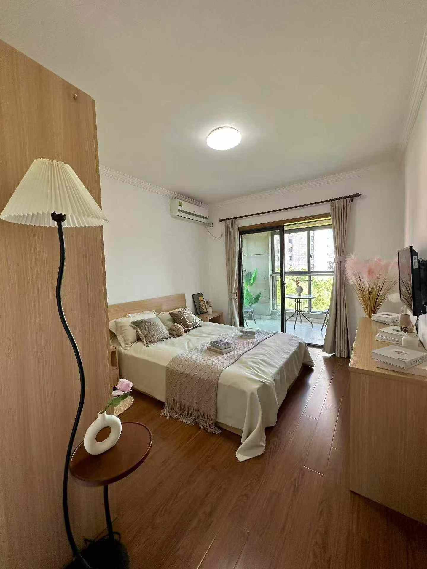 普陀区 音乐广场 1BR Shanghai Rental | ExpatHome