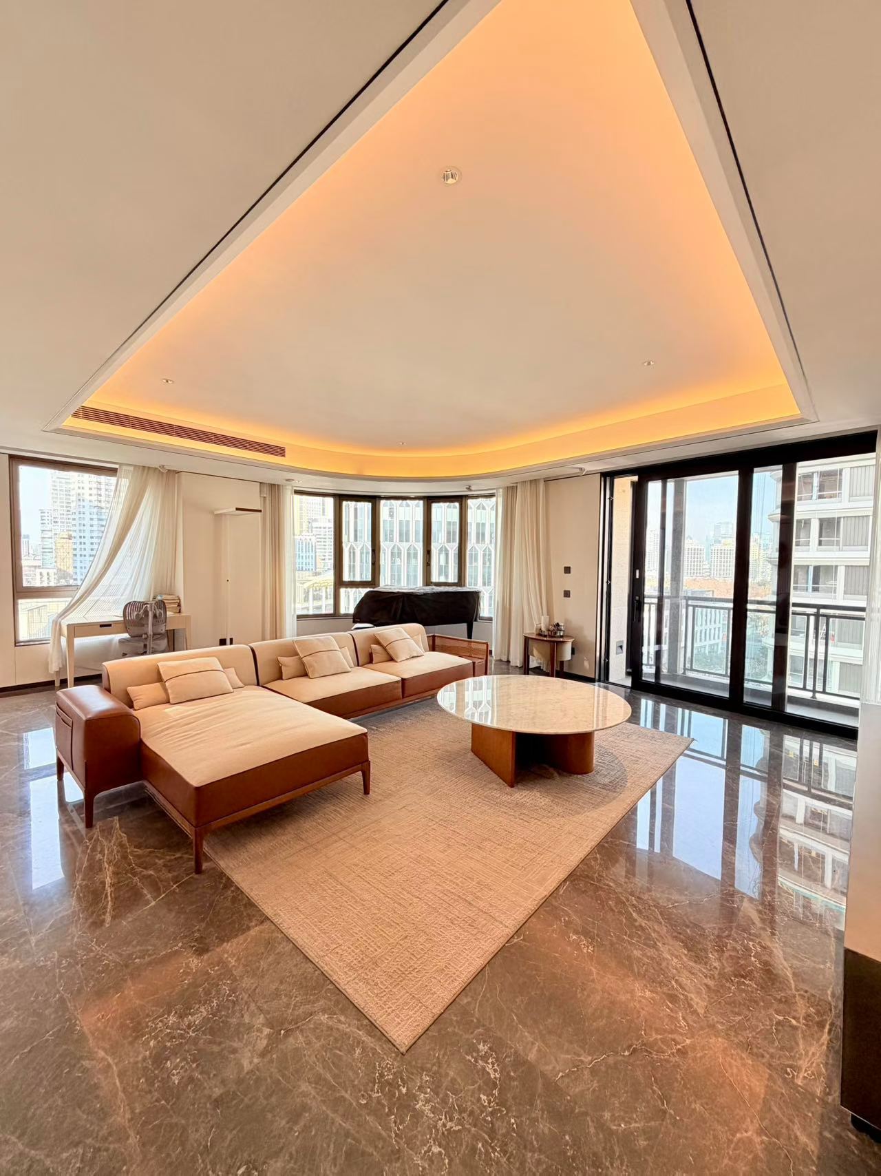 黄浦区 翠湖天地瑞苑 4BR Shanghai Rental | ExpatHome