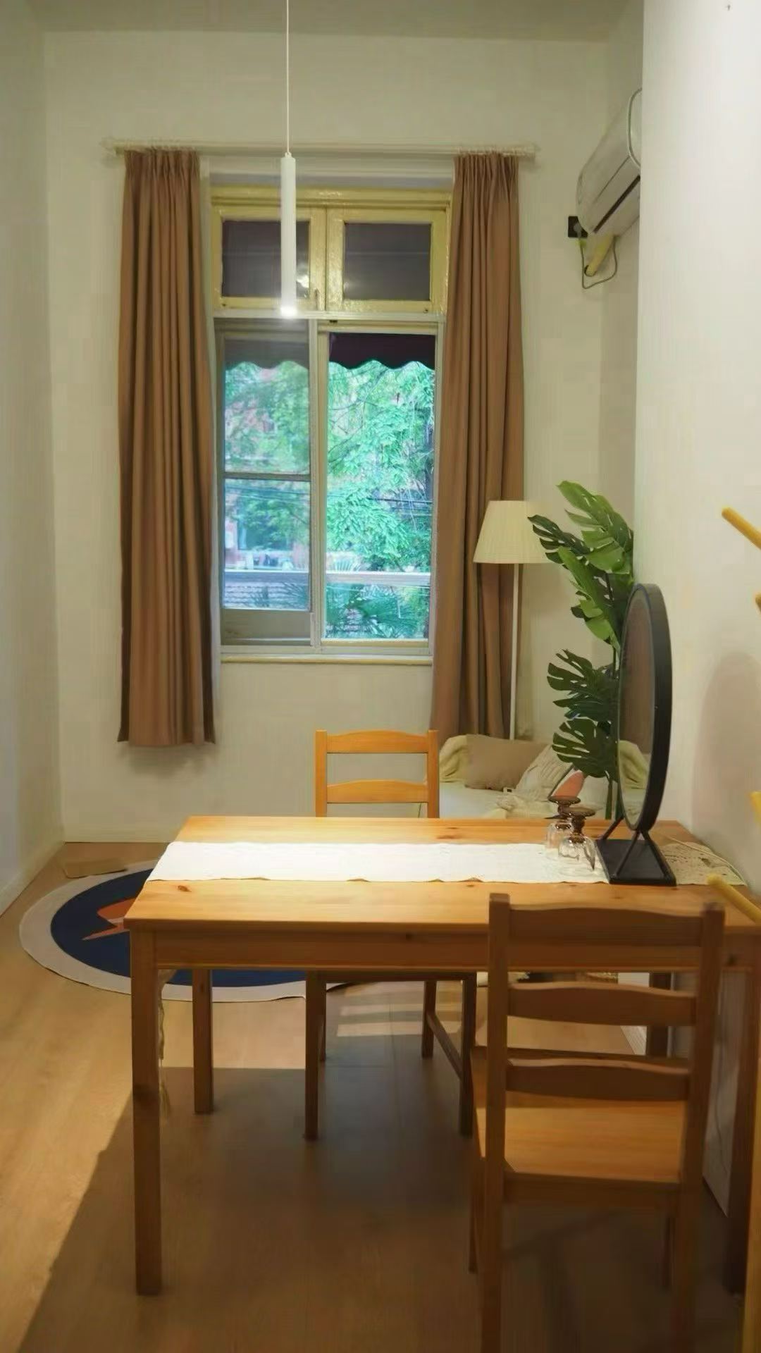 静安区 西王小区 1BR Shanghai Rental | ExpatHome