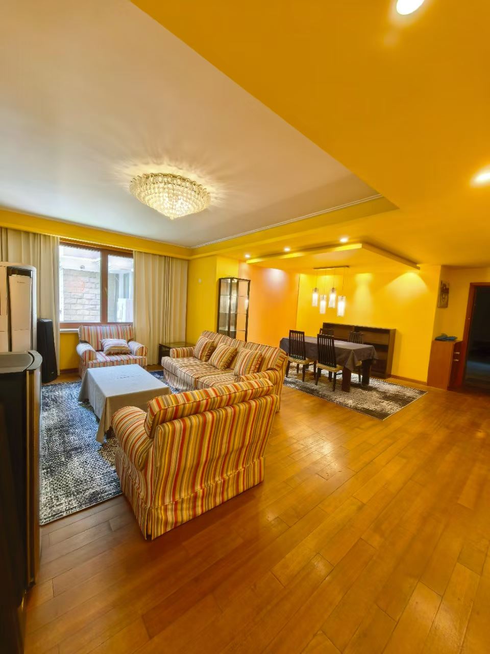 长宁区 愚园公馆 3BR Shanghai Rental | ExpatHome