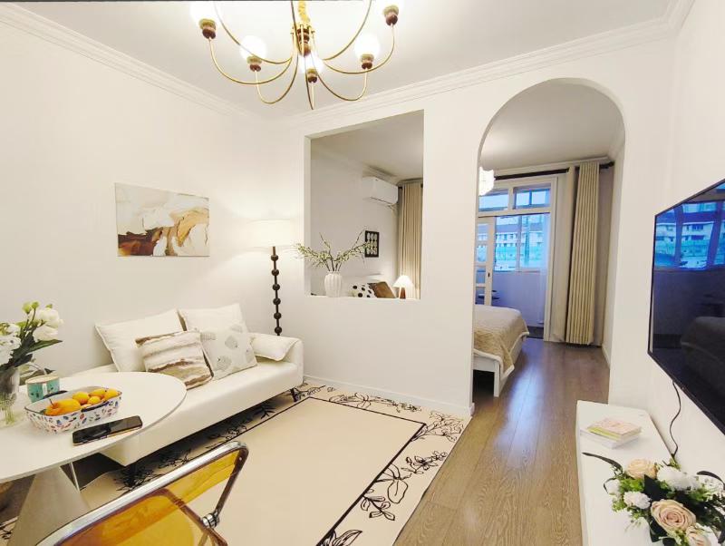 徐汇区 天钥新村 1BR Shanghai Rental | ExpatHome