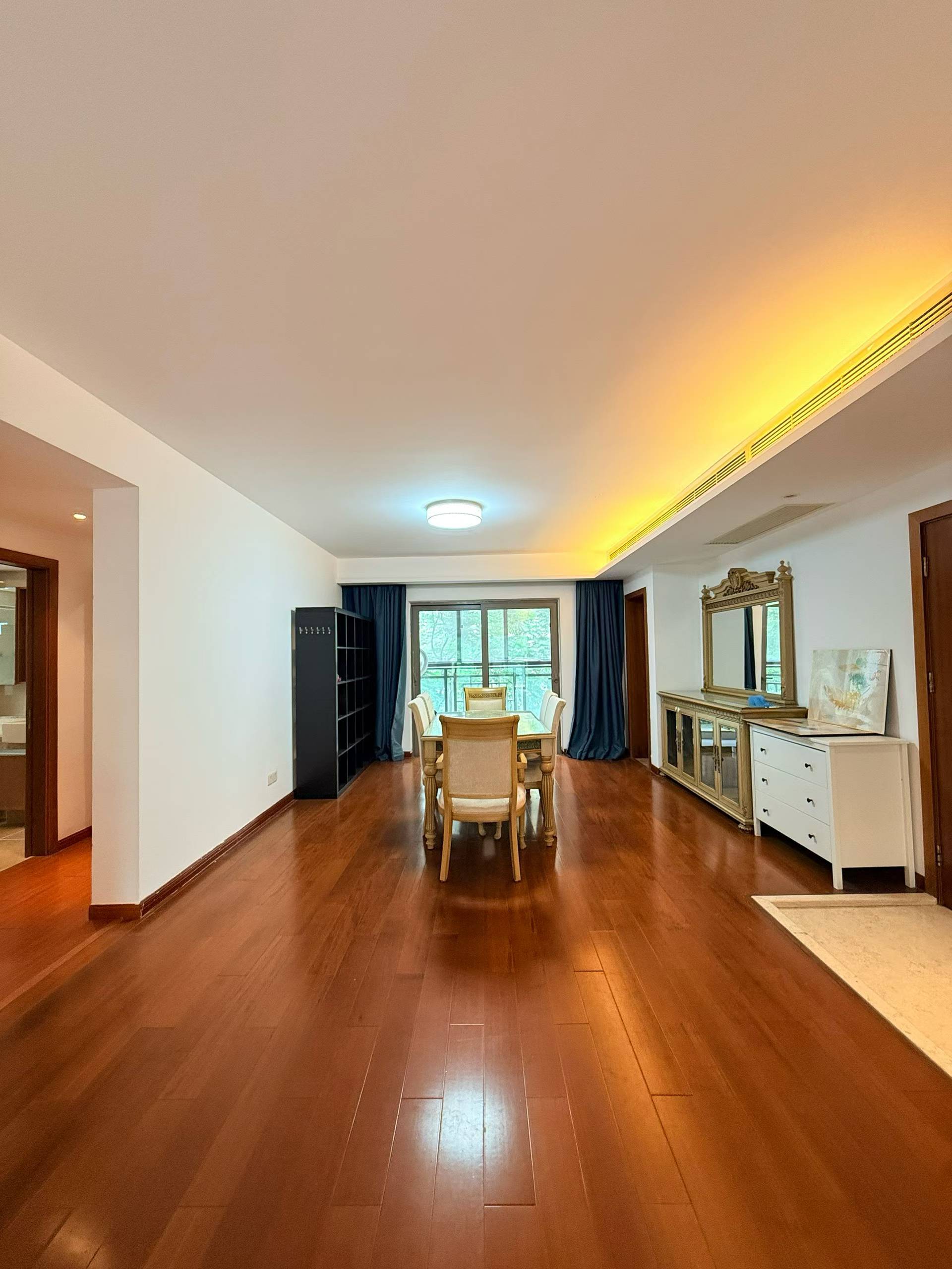 长宁区 金色贝拉维 3BR Shanghai Rental | ExpatHome
