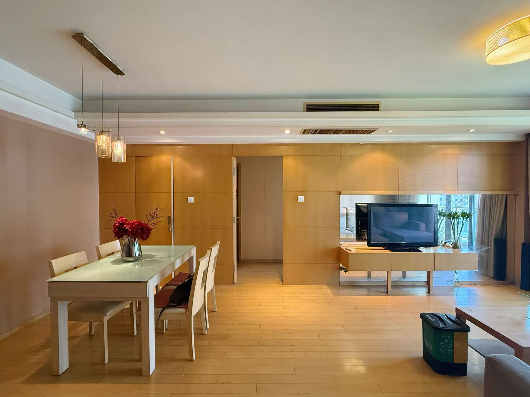 徐汇区 莱诗邸 2BR Shanghai Rental | ExpatHome