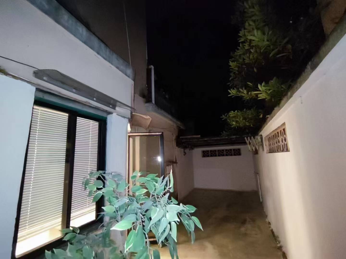 长宁区 愚园路749弄 2BR Shanghai Rental | ExpatHome