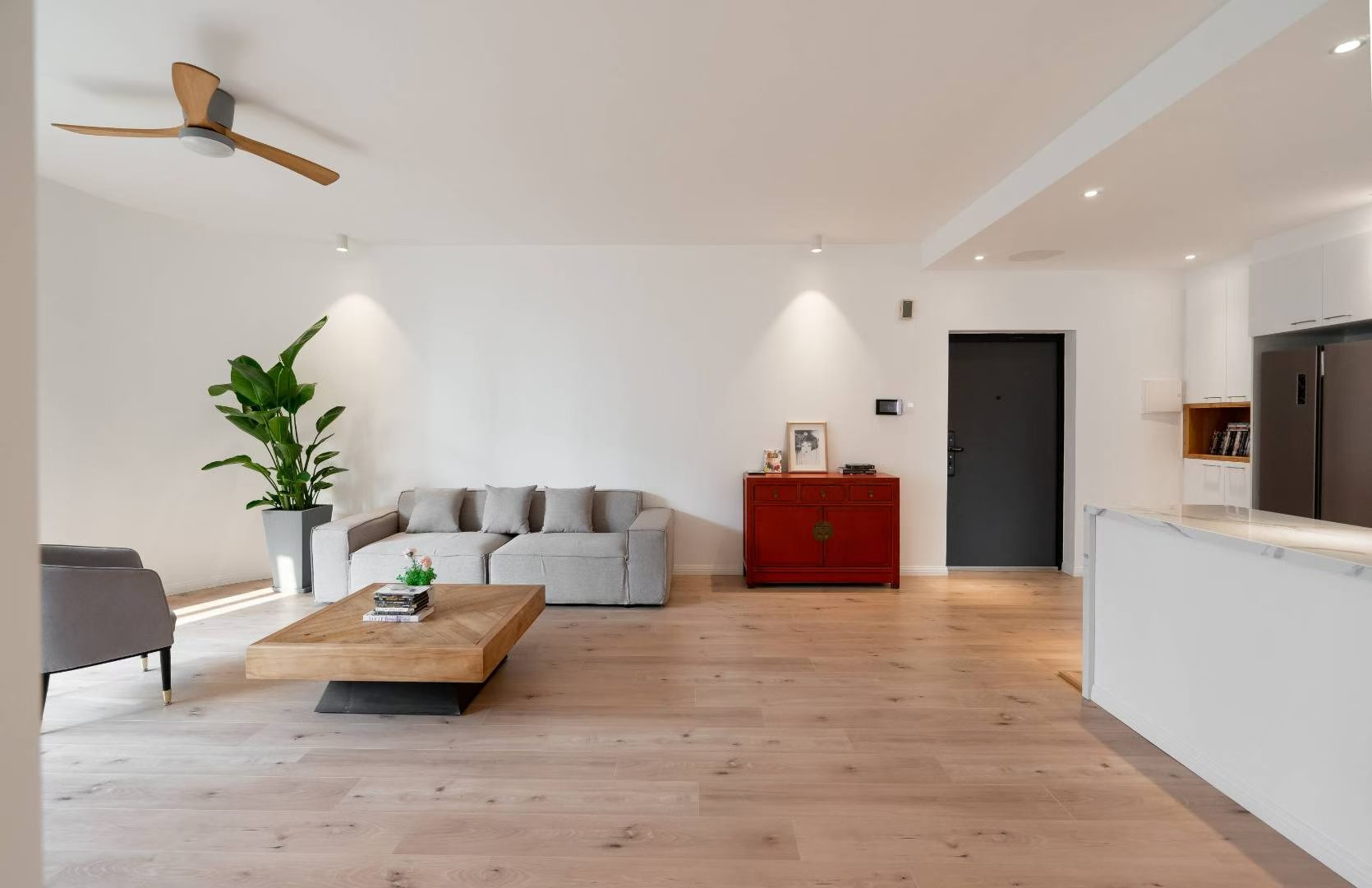 徐汇区 兴南花园 2BR Shanghai Rental | ExpatHome