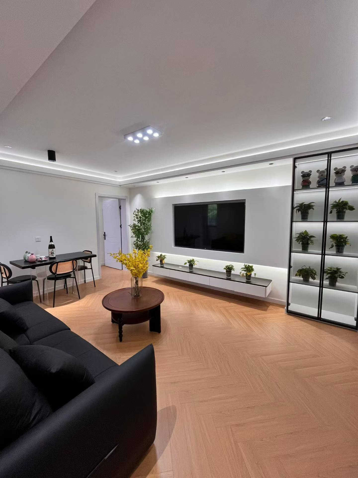 静安区 彭浦新村 1BR Shanghai Rental | ExpatHome