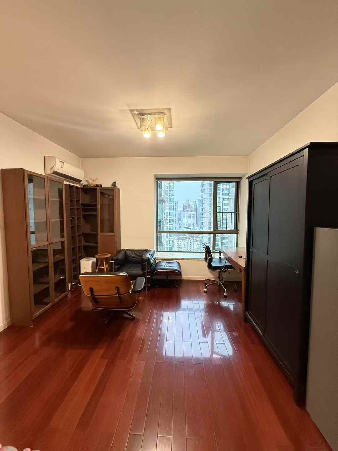 黄浦区 海悦花园 2BR Shanghai Rental | ExpatHome