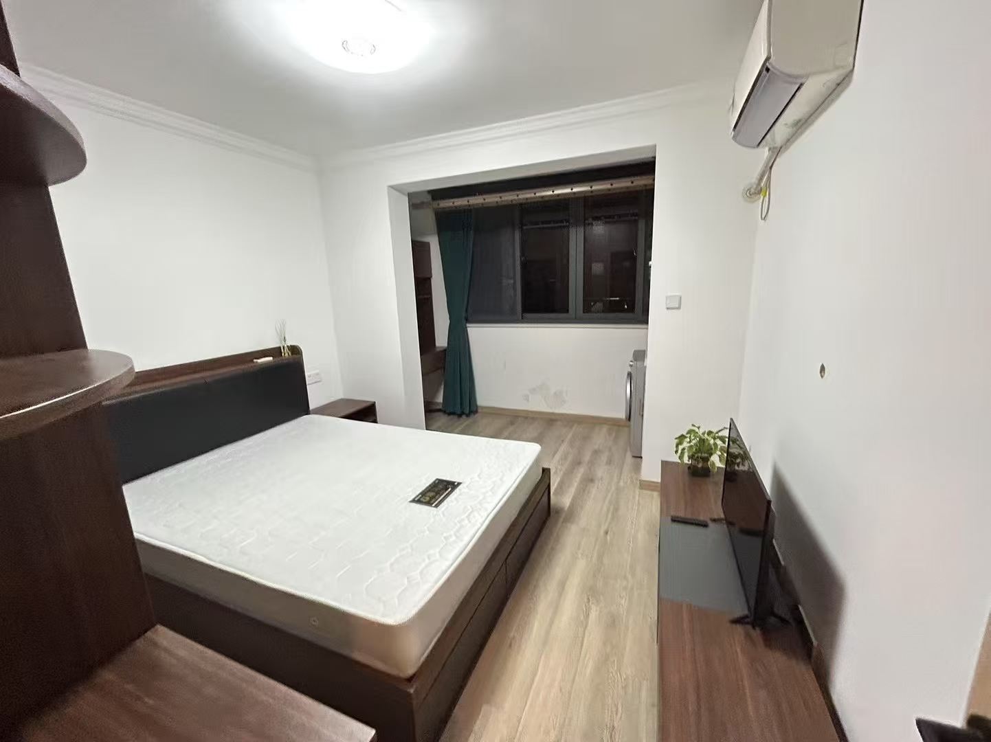 虹口区 大三小区 2BR Shanghai Rental | ExpatHome