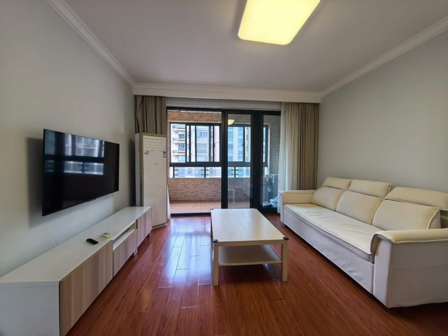 长宁区 天山怡景苑 2BR Shanghai Rental | ExpatHome