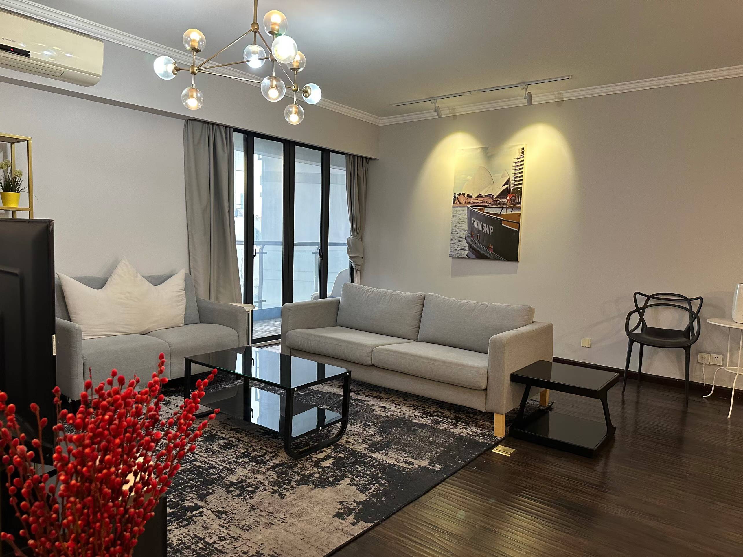 虹口区 新外滩花苑 3BR Shanghai Rental | ExpatHome