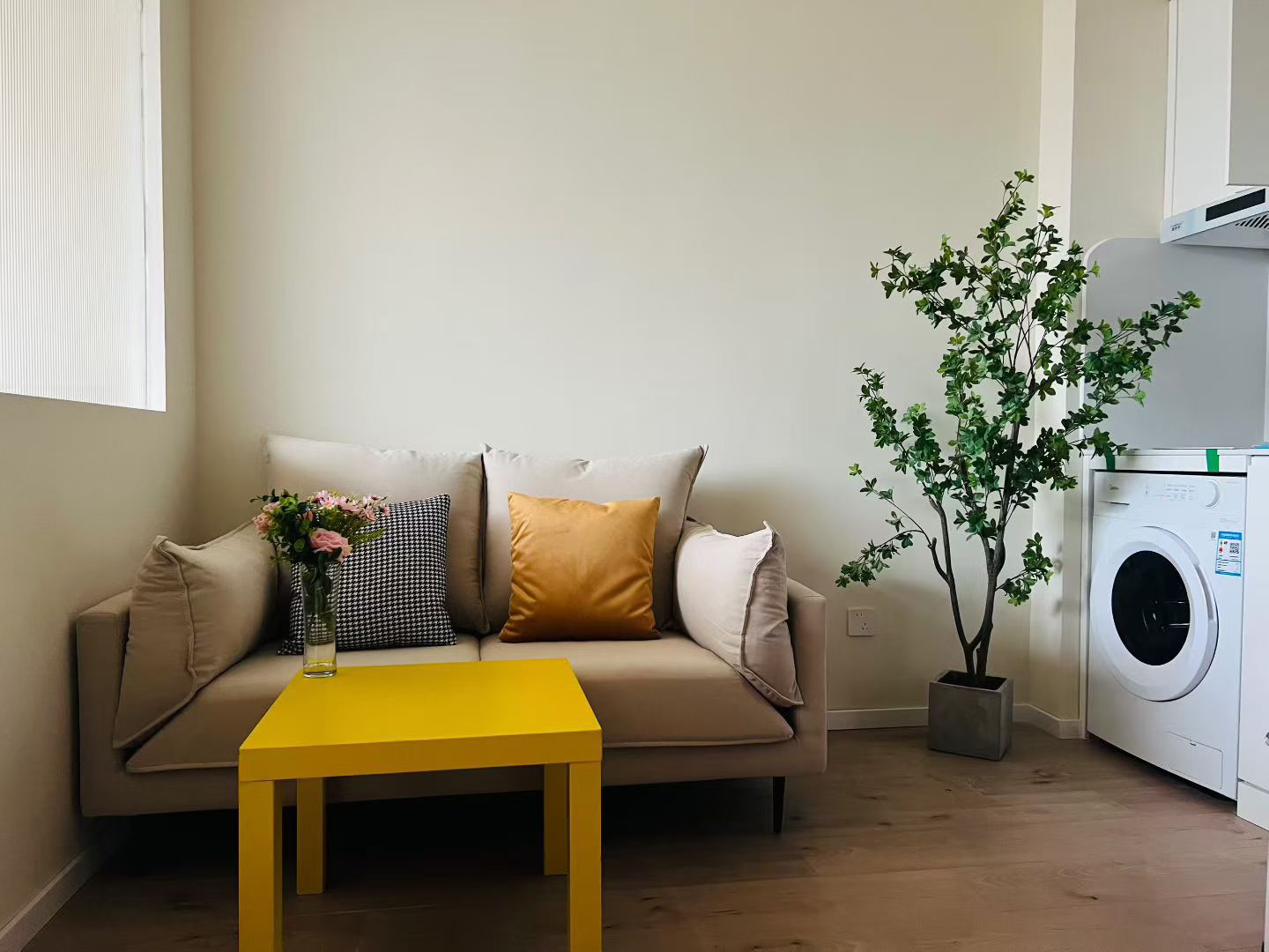 静安区 同济佳苑 1BR Shanghai Rental | ExpatHome
