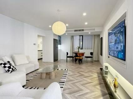 静安区 三和花园 3BR Shanghai Rental | ExpatHome