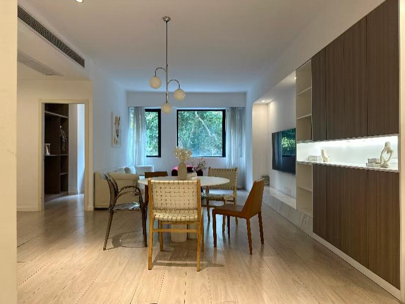 徐汇区 嘉汇广场 2BR Shanghai Rental | ExpatHome