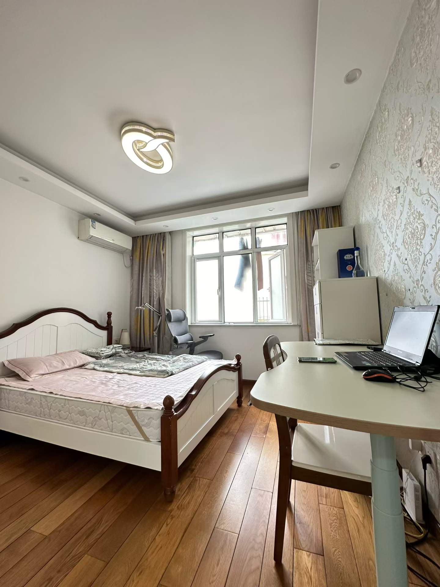 长宁区 长新小区 2BR Shanghai Rental | ExpatHome