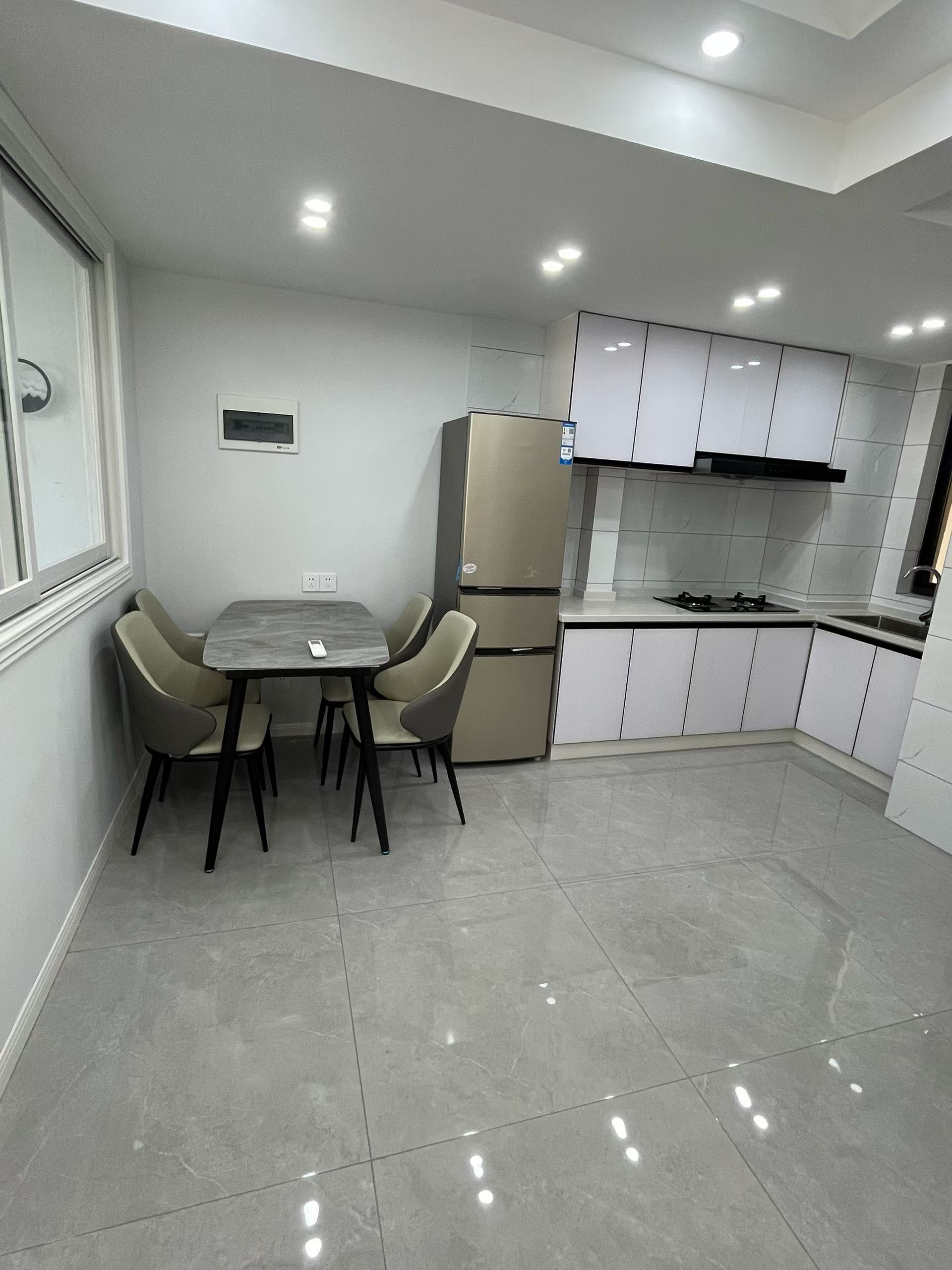 徐汇区 石龙春晓 1BR Shanghai Rental | ExpatHome