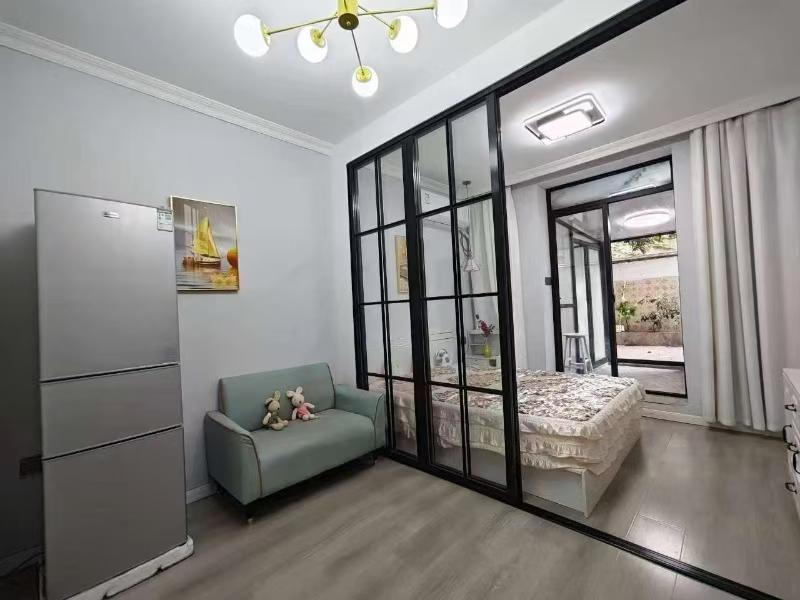 长宁区 天山四村 1BR Shanghai Rental | ExpatHome