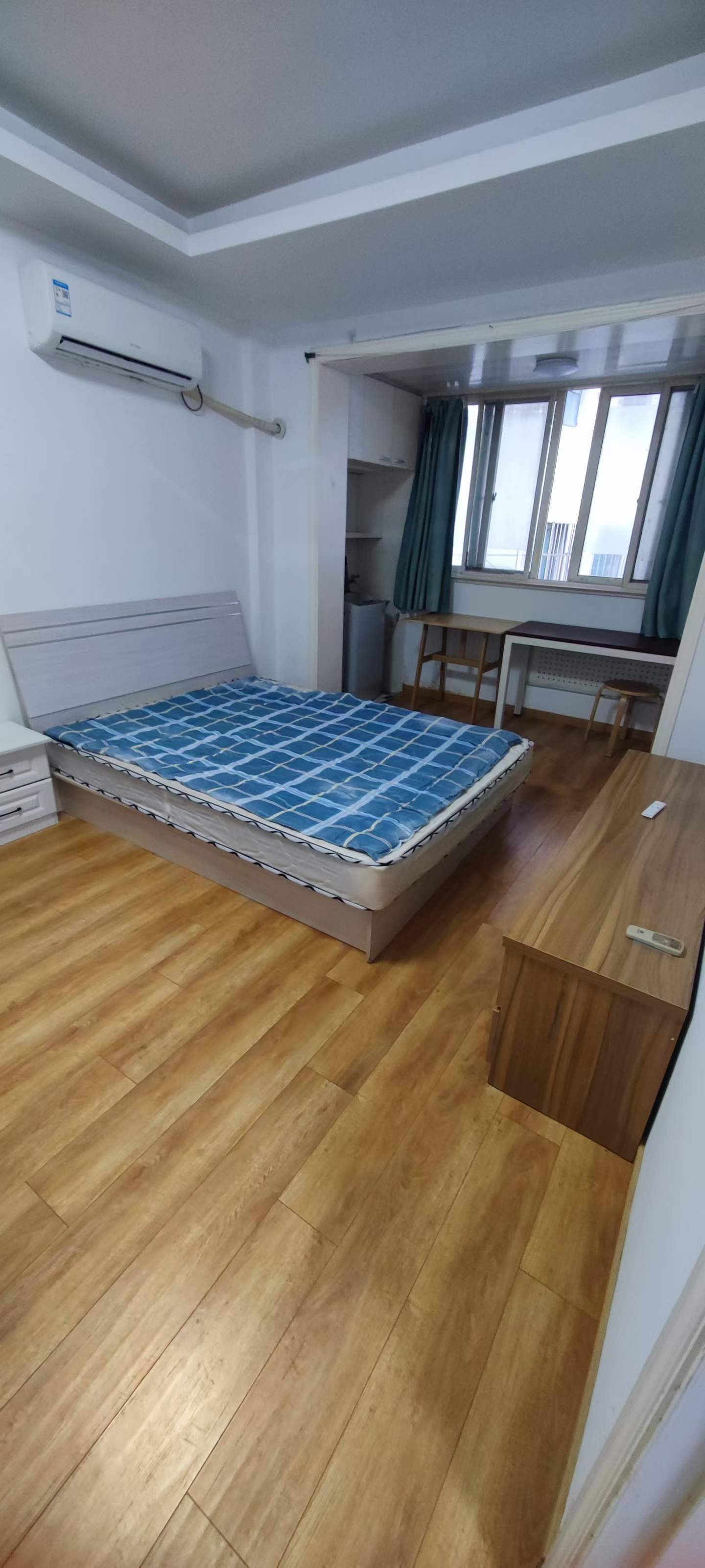 长宁区 友联大楼 2BR Shanghai Rental | ExpatHome