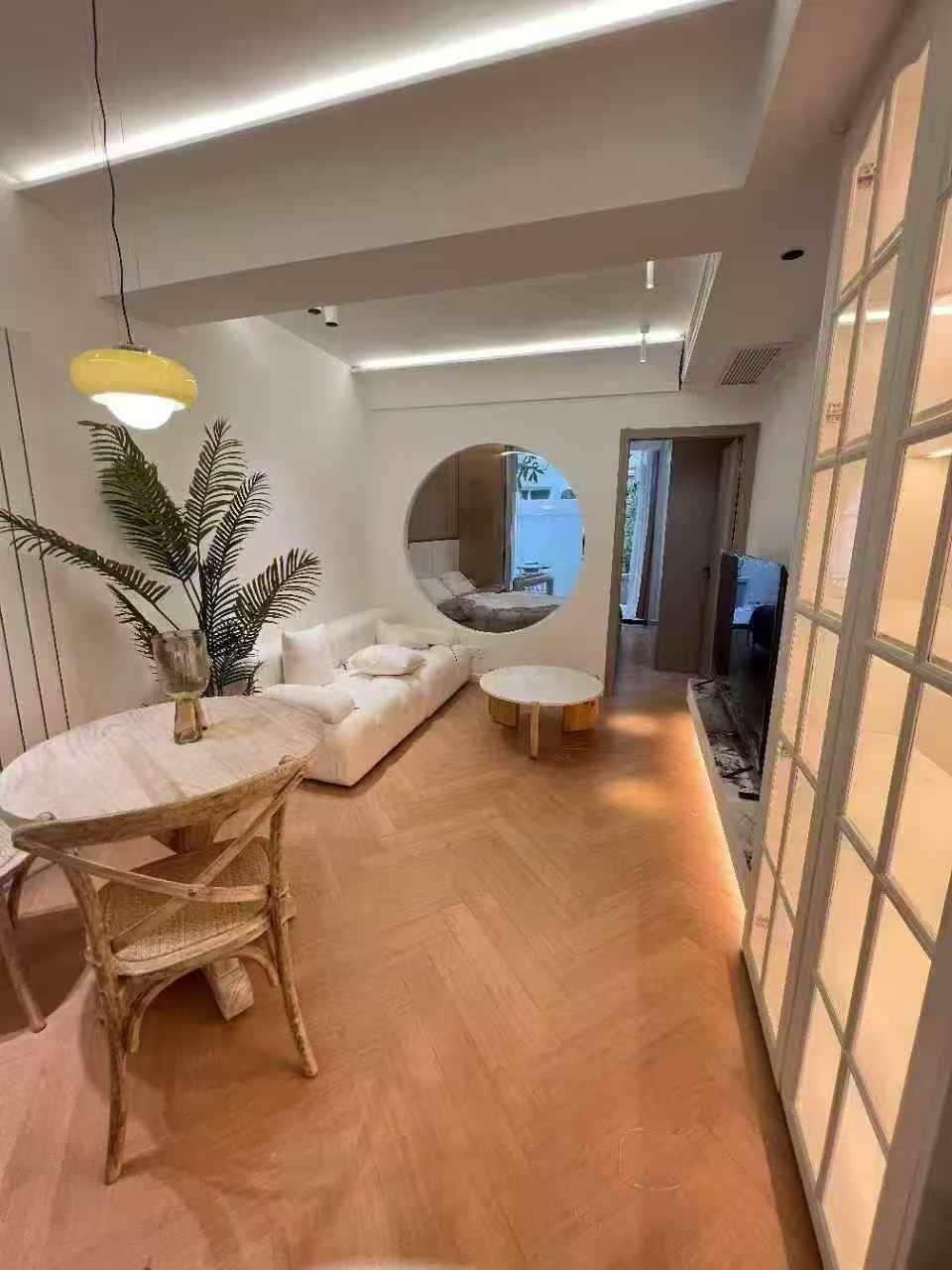 静安区 万航渡路661弄 1BR Shanghai Rental | ExpatHome