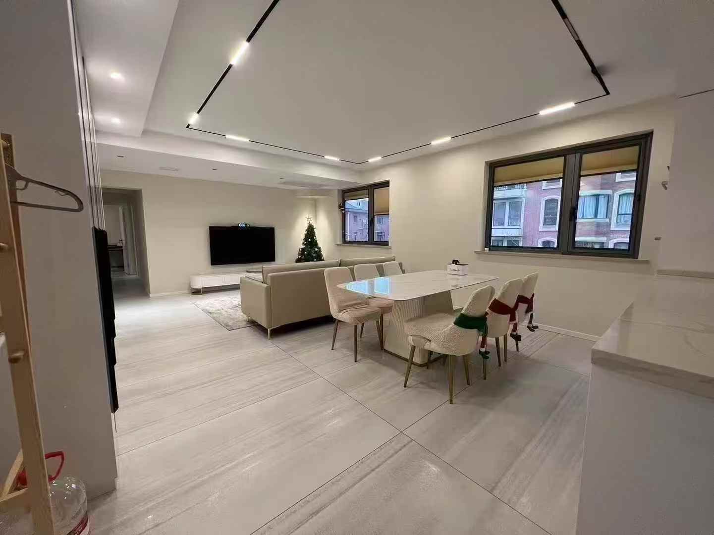 徐汇区 梵高馆 4BR Shanghai Rental | ExpatHome
