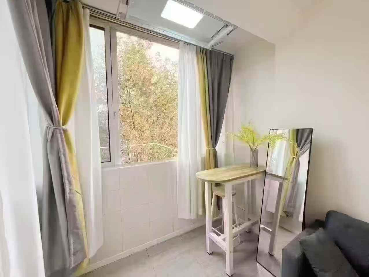 长宁区 遵义路555号 1BR Shanghai Rental | ExpatHome