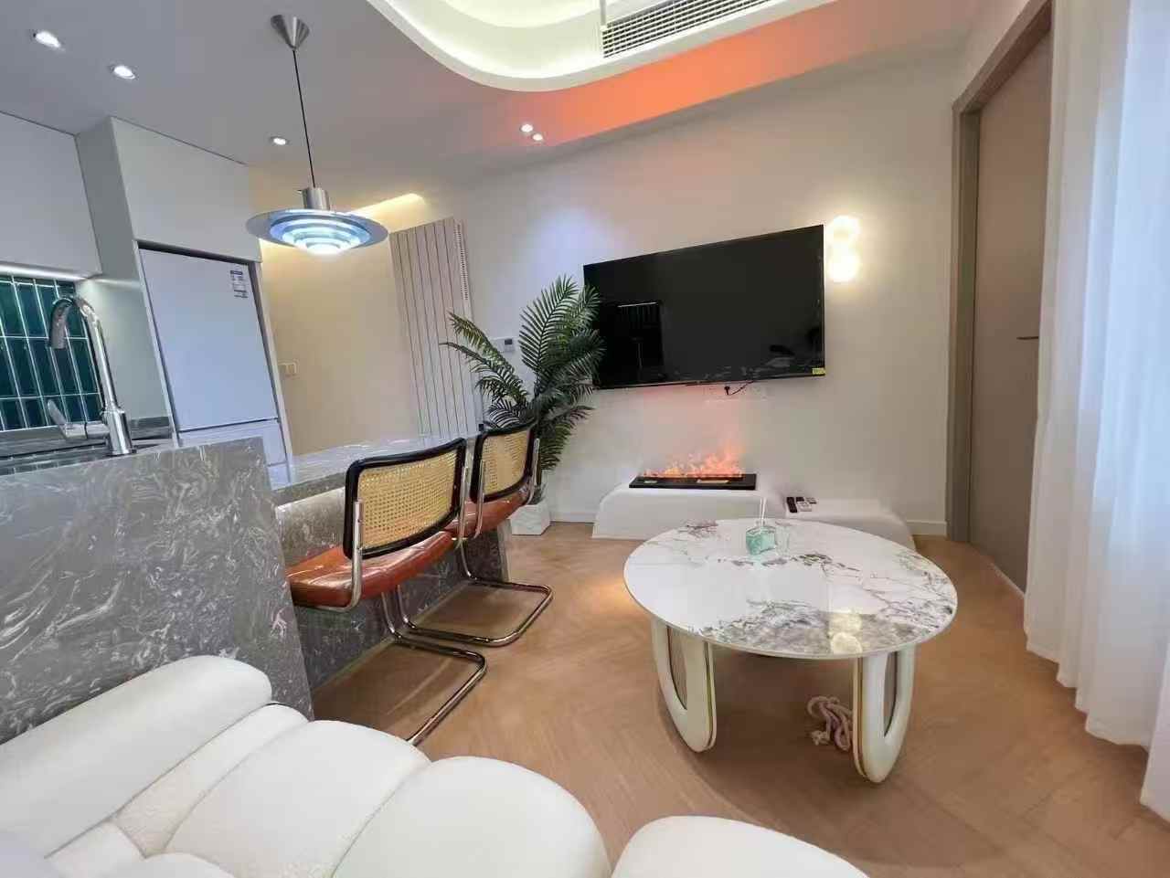 长宁区 镇宁路465弄 1BR Shanghai Rental | ExpatHome