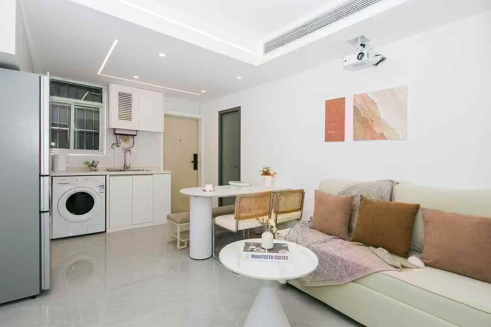徐汇区 华龙公寓 1BR Shanghai Rental | ExpatHome