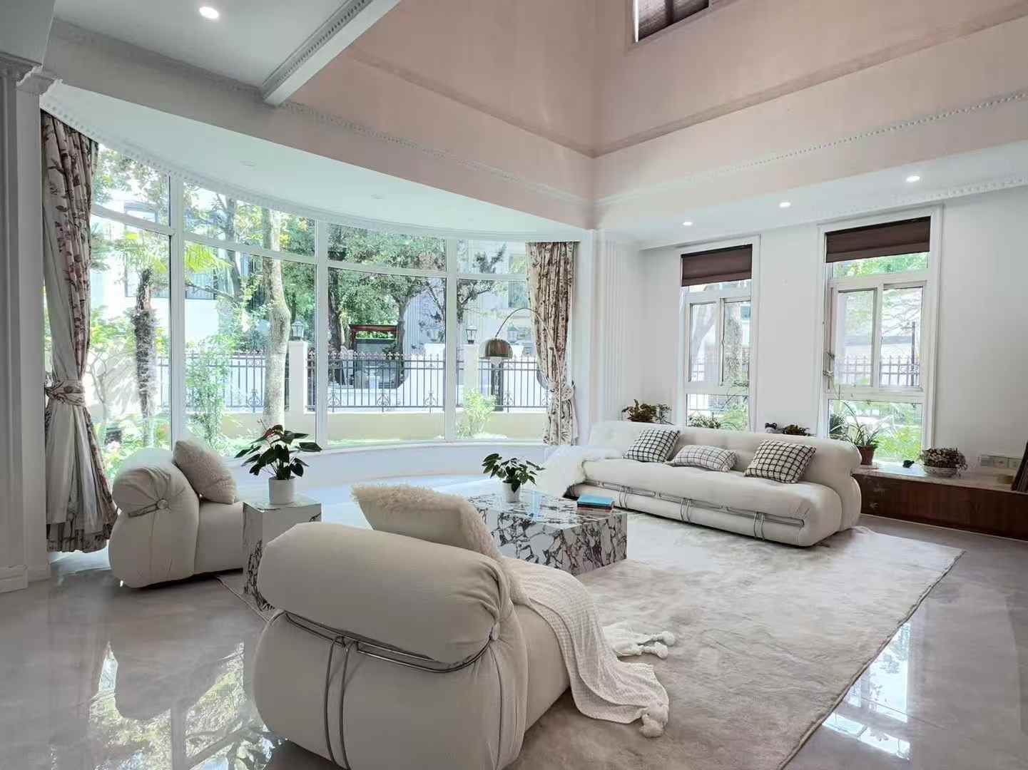 长宁区 龙柏山庄 4BR Shanghai Rental | ExpatHome