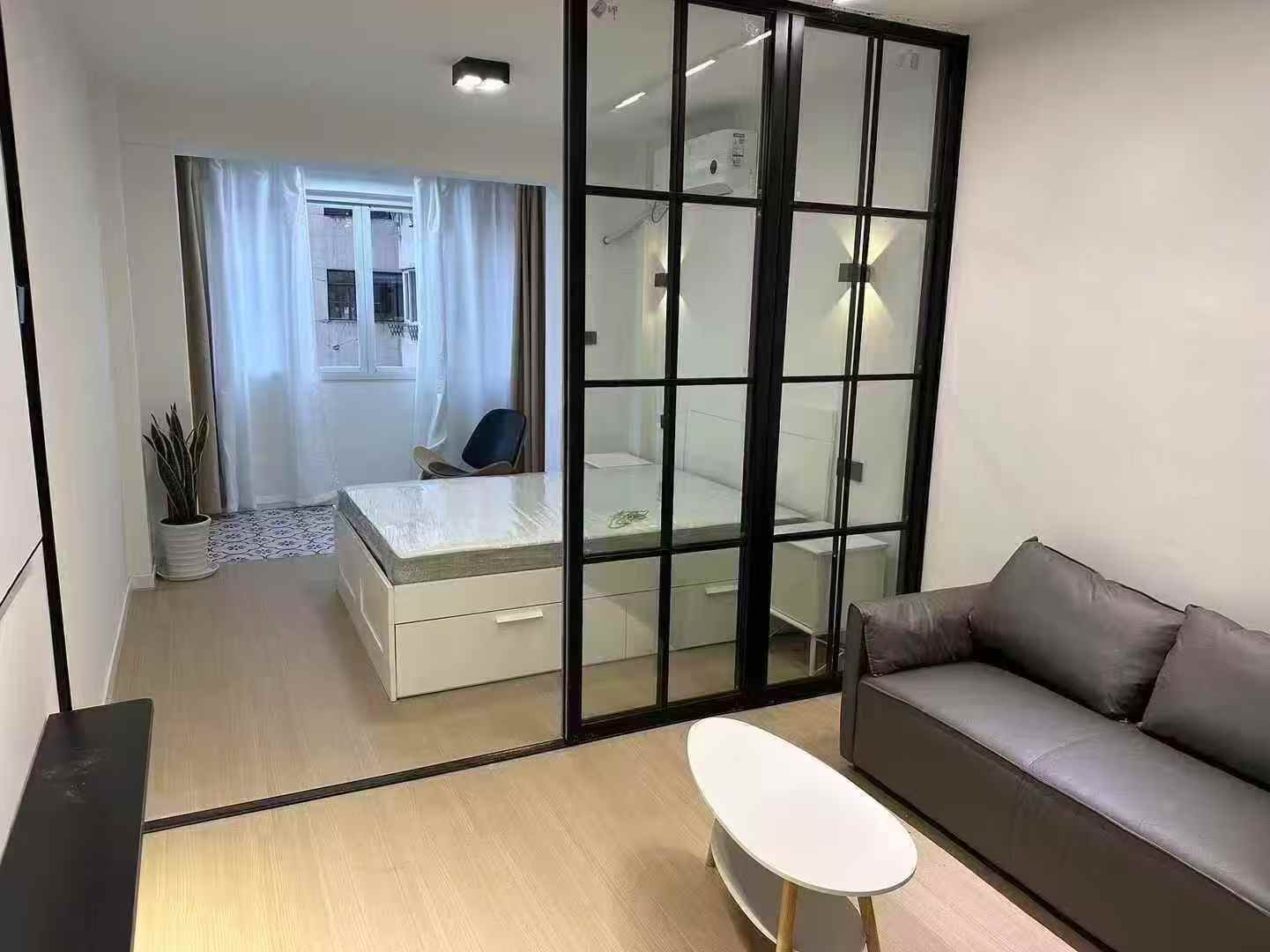 黄浦区 同兴大楼 1BR Shanghai Rental | ExpatHome