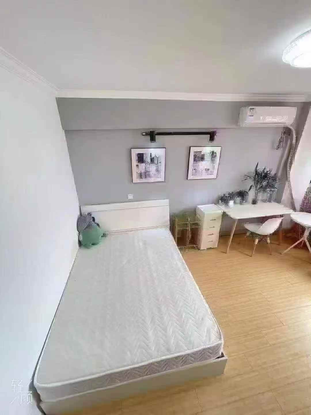 长宁区 华东化工大楼 1BR Shanghai Rental | ExpatHome